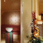 Alpenhof Kristall Hotel 4*