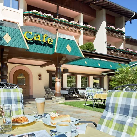 Alpenhof Kristall Hotel
