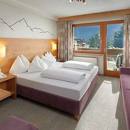 Alpenhof Kristall Hotel 4*