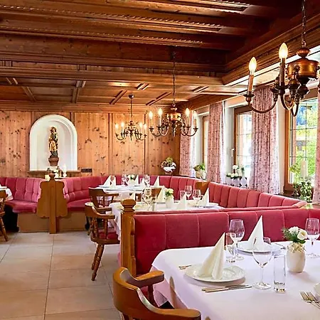 Alpenhof Kristall 4*