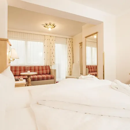 Szálloda Alpenhof Kristall