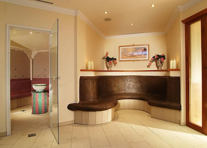 Alpenhof Kristall 4* Майрхофен