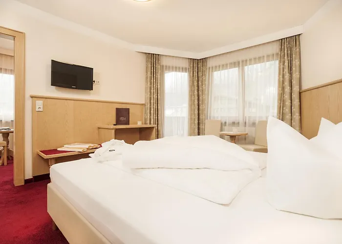 Alpenhof Kristall מלון מאיירהופן