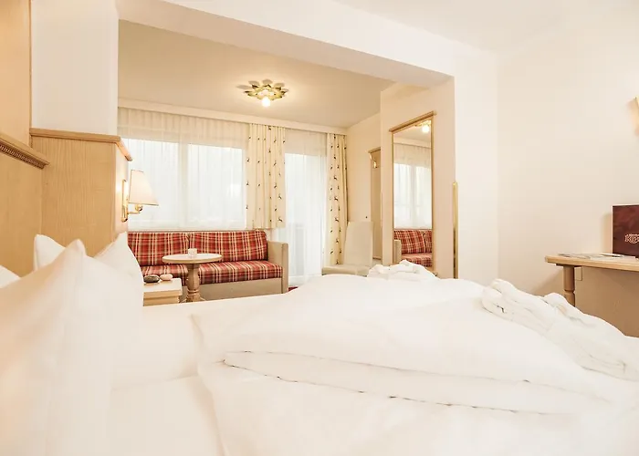 מלון Alpenhof Kristall