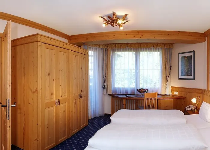 Alpenhof Kristall Майрхофен