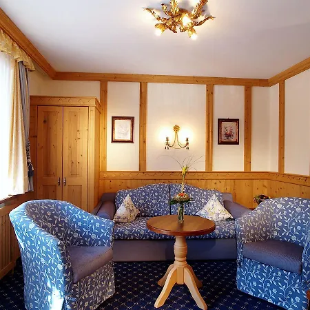 Alpenhof Kristall 4*