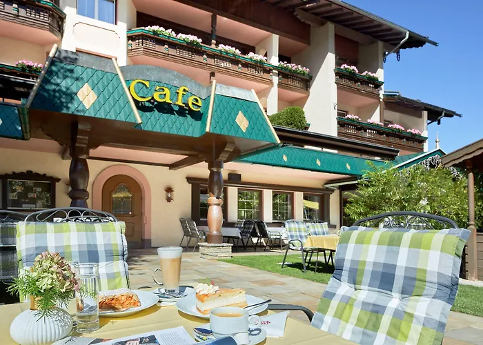 Alpenhof Kristall Hotel